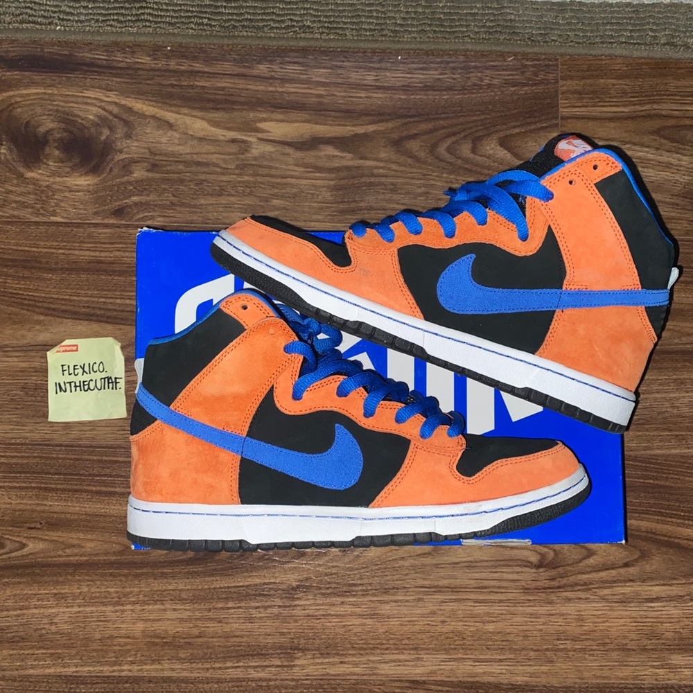 *SOLD* Nike SB Dunk High ‘Knicks’ 2011 size 11